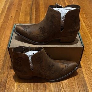 Roper Ava Brown Womens US 9.5 WD